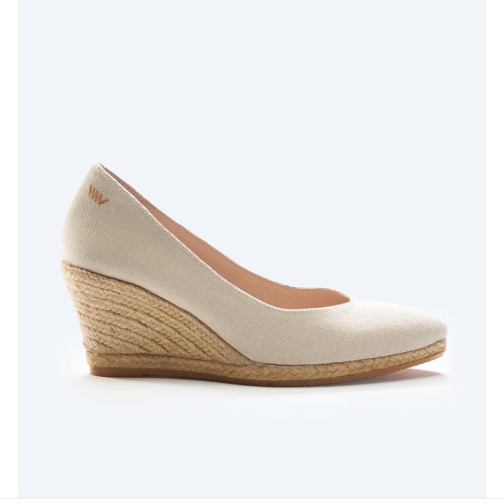 Viscata Barcelona Roses Canvas Wedge Espadrilles 39 Beige